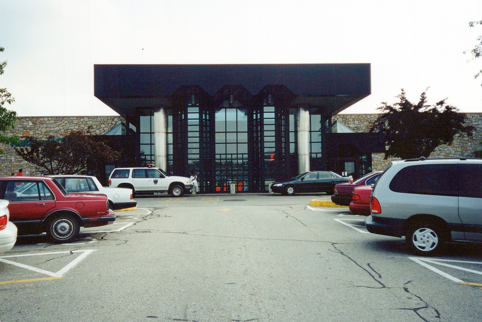 Monroeville Mall Front Entrance 1984-2003